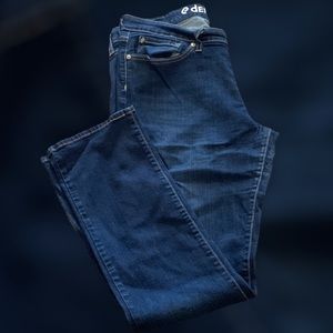 Denizen Straight Cut Jeans From Levi's